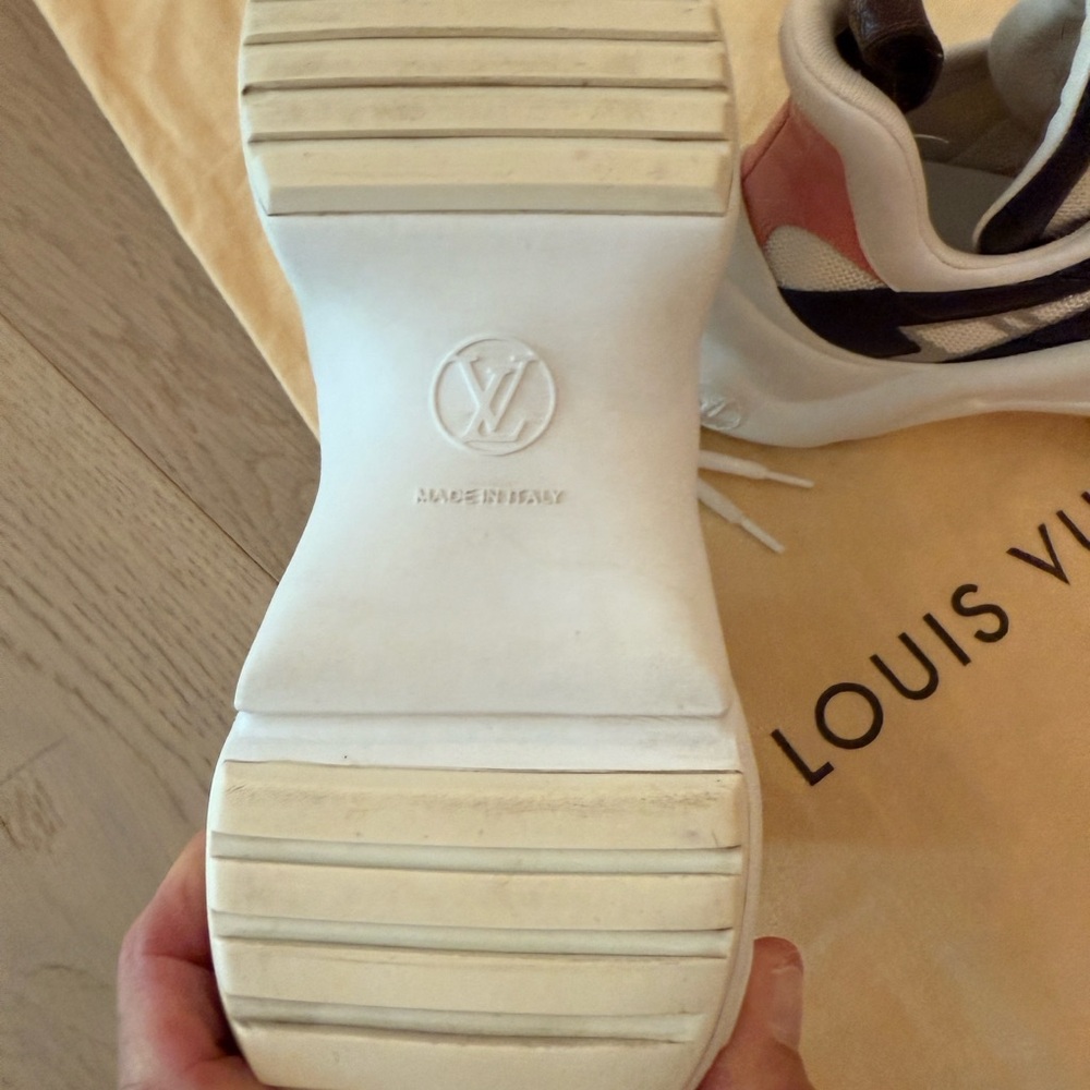 Louis Vuitton LV Archlight size 36 - Picture 6 of 7